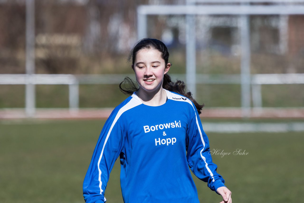 Bild 88 - C-Juniorinnen VfL Oldesloe - Wiker SV : Ergebnis: 0:5